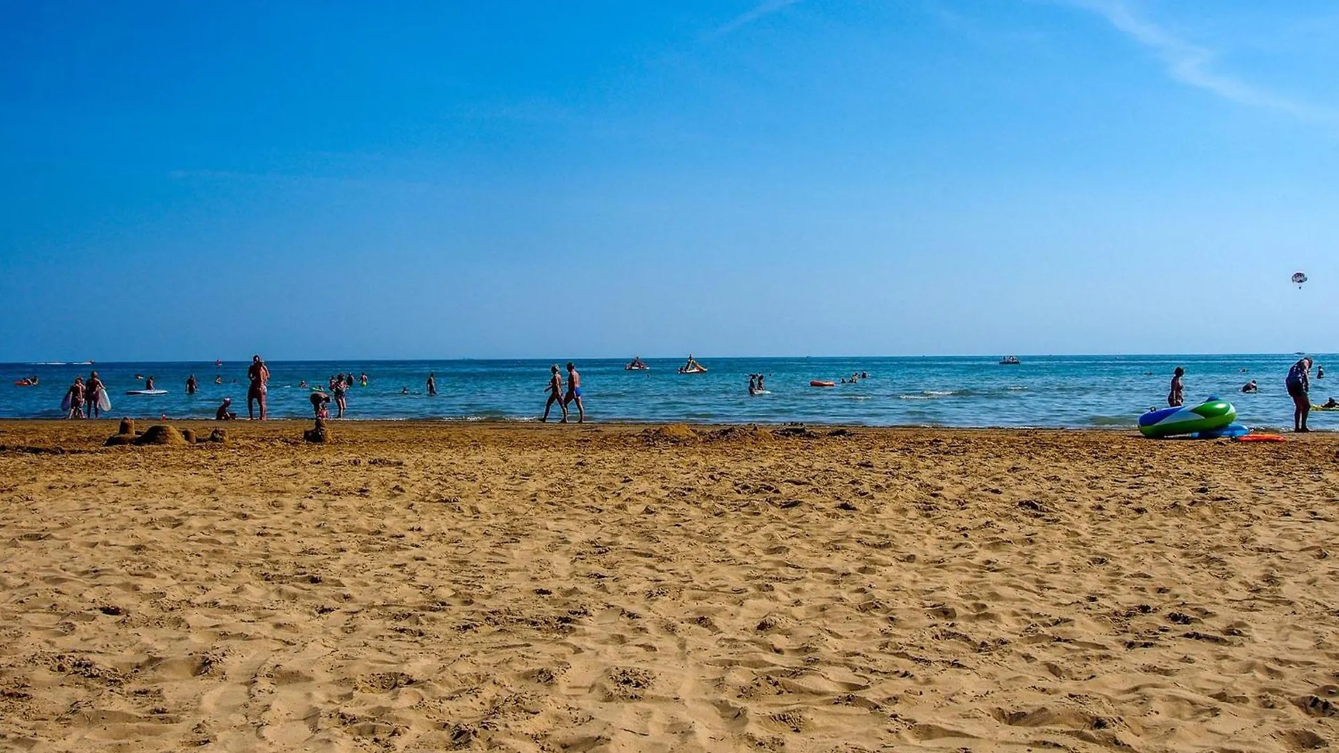 Enjoy Our Flat In The Spa Area In Bibione